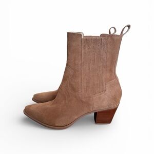 Dolce Vita Tan‎ Pointed Suede Ankle Boots
